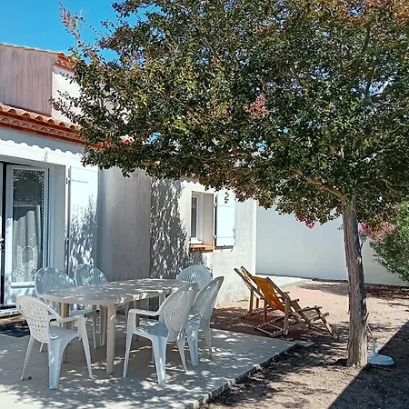 Maison Recente A Sur Avec Jardin Et Animaux Admis Л'Эгийон-сюр-Мер