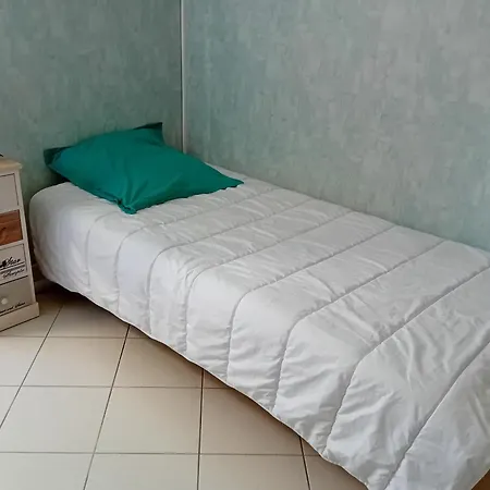 Maison Recente A Sur Avec Jardin Et Animaux Admis - Fr-1-194-352 בית נופש *
