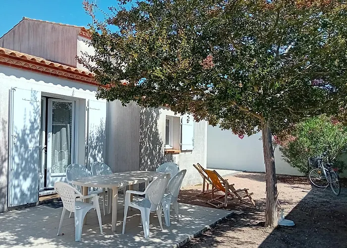 Maison Récente à Sur Avec Jardin Et Animaux Admis - Fr-1-194-352 LʼAiguillon-sur-Mer